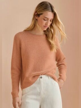 Poetry RIBBED CREW-NECK SWEATER
Pure cashmere